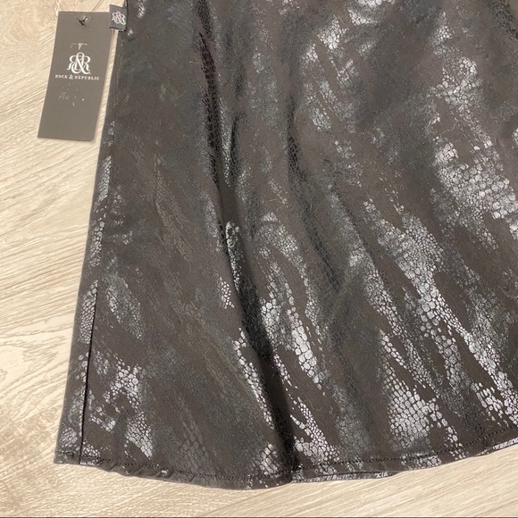 Rock & Republic Black Mamba Snakeskin Skirt Size 6 - Picture 6 of 14
